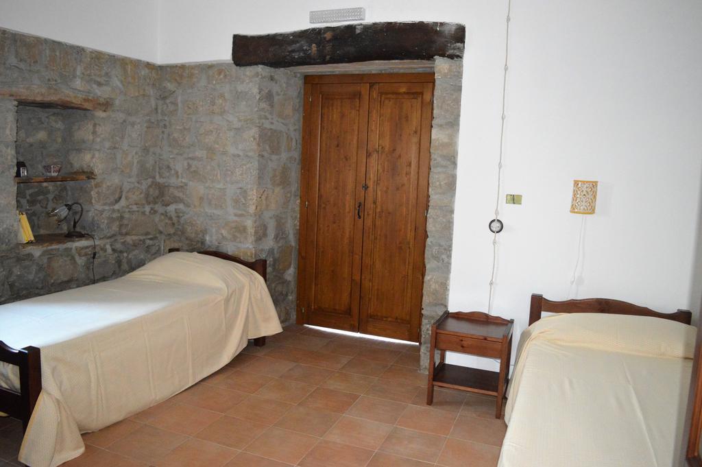 Vila Agriturismo Pattina Pettineo Exteriér fotografie